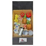 Salt & pepper shakers