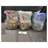 Locking winter bowls with lids