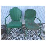 Vintage green outdoor metal lawn chairs