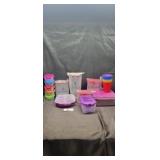 Food storage containers