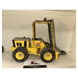 Tonka Metal Fork Lift