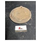 Cast Deere and Mansur planter box top