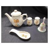 Precious moments loved one another set