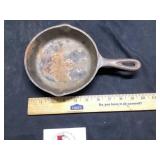 Cast-iron skillet D3SK2