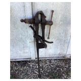 Blacksmith  post vice