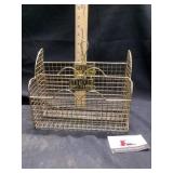 Metal wire letters basket
