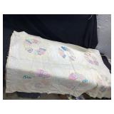 quilt approximately 80 x 62 hand sewn