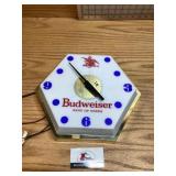 1950s Budweiser clock works fine
