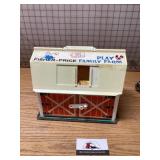 Fisher-Price family play farm