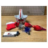 Holiday pottery decor