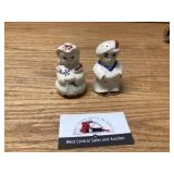 Dutch salt and pepper shakers