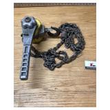 Ratcheting chain hoist
