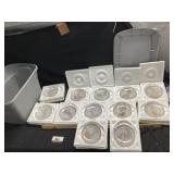 Tote of precious moments calendar plates