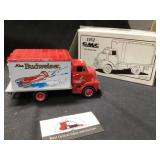 1 gear 1952 GMC Miss Budweiser truck