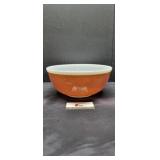 Pyrex mixing bowl