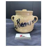 Stoneware bean pot