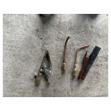 Torch tips and welding handle