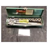 Black hawk metric socket set