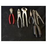 Pliers, nippers
