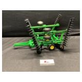 John Deere 637 flexfold disk