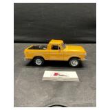 Ford Bronco Custom Pickup