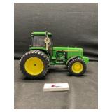4960 John Deere Tractor ERTL