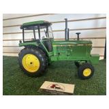 John Deere 4240 Die Cast