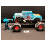 Speed Kings viper RC monster truck