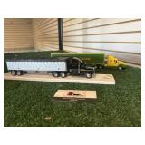 John Deere Semis