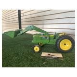 John Deere 2440