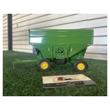 John Deere Die Cast Wagon
