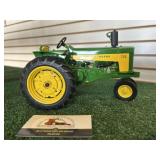 John Deere 730