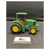 Ertl John Deere Tractor