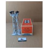 Lionel No. 395 Spotlight Tower (metal) w/orig