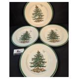 Spode Christmas Tree 10" dinner plates (4)