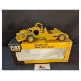 Ertl Caterpillar 631E Wheel Tractor Scraper w/