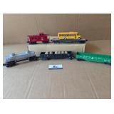 4 Lionel O gauge train cars, caboose, Mendards