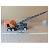 Structo crane with clam scoop