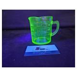 Kellogg Uranium Glass Measuring Cup
