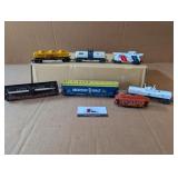 Misc HO scale train cars (7)