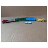 Tyco HO Scale Engine, 2 freight cars, caboose