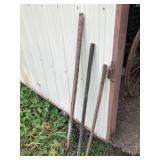 Pinch bars, and cheater bar