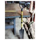 Fiberglass spade
