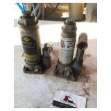 2 ton and 4 ton hydraulic jacks