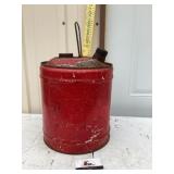 Metal 5 gallon gas can
