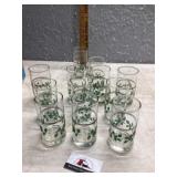 Holly wreath glass set