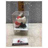 Mr. and Mrs. Claus musical box