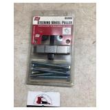 Steering wheel puller