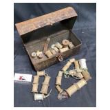 Metal toolbox of spindles