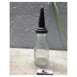 1 quart oil bottle